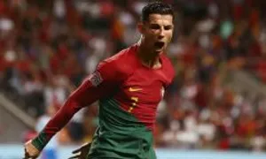 Ronaldo: 'Những kẻ chỉ trích tôi đều không có chuyên môn'