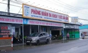 Bác sĩ sử dụng 'bằng cấp không hợp pháp' khám cho hơn 4.500 bệnh nhân Bác sĩ sử dụng 'bằng cấp không hợp pháp' khám cho hơn 4.500 bệnh nhân